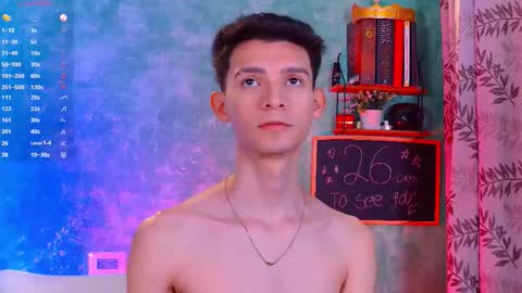 Snapshot of little_twiink chatting on September 28, 2:39 am Juan Ferrer online show from September 28, 2:39 am