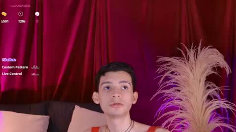 Juan Ferrer online show from June 9, 2:06 pm
