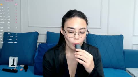 Snapshot of little_v1rgin_angel chatting on March 22, 12:41 pm Kwan online show from March 22, 12:41 pm