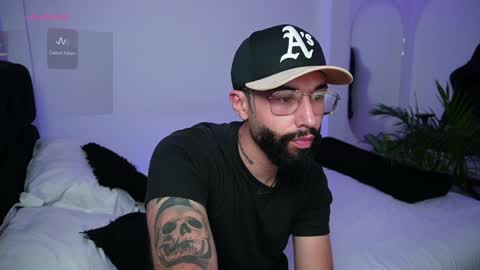 little_vannesaa online show from January 25, 3:09 am