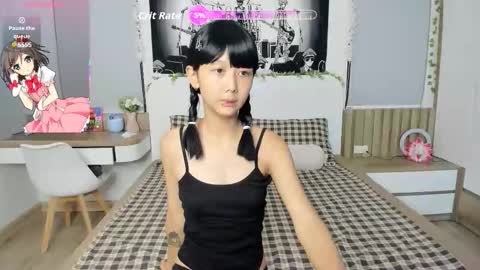 Snapshot of little_yena chatting on October 16, 1:34 pm Yena and Gabby online show from October 16, 1:34 pm