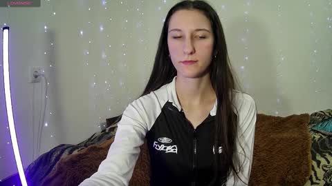 LittleAhWitch online show from March 4, 1:49 pm