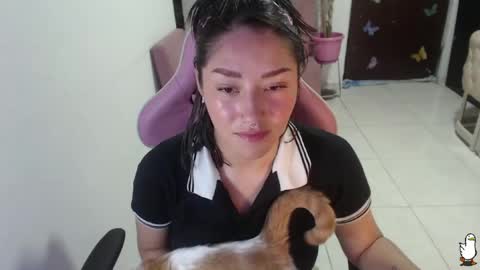 Snapshot of littleangelx_m chatting on July 11, 10:07 am Daniela online show from July 11, 10:07 am