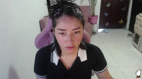 Snapshot of littleangelx_m chatting on July 11, 10:11 pm Daniela online show from July 11, 10:11 pm