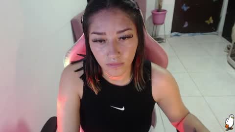 Snapshot of littleangelx_m chatting on July 18, 10:24 pm Daniela online show from July 18, 10:24 pm