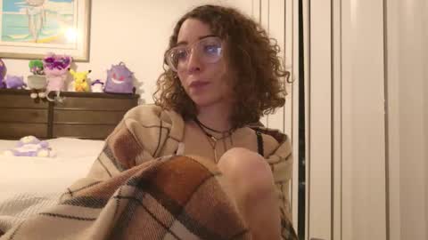 littledeathtrap online show from February 3, 2:53 am