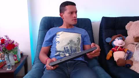 Snapshot of littledicklatin chatting on July 27, 8:16 pm Manu online show from July 27, 8:16 pm