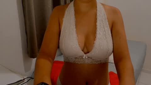 LittleDream20 online show from October 19, 3:29 am