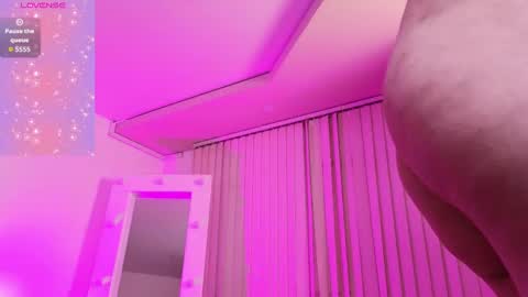 Snapshot of littlee_red chatting on May 11, 9:34 pm Angel online show from May 11, 9:34 pm