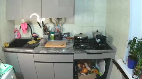 littlehappines online show from November 19, 9:26 pm