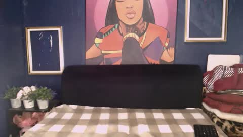 littleindianmilf online show from October 16, 10:38 am