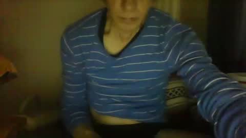 Snapshot of littlejay4773 chatting on December 31, 2:25 pm littlejay             littlejay online show from December 31, 2:25 pm