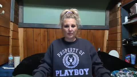 lisanixs online show from January 12, 7:19 pm