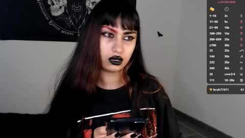 Snapshot of littleluciferrr chatting on November 29, 9:29 pm Lucifer online show from November 29, 9:29 pm