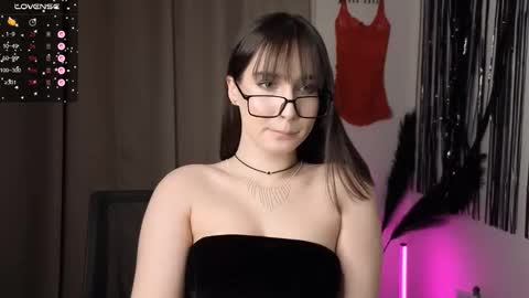 Violetta online show from February 11, 3:28 pm