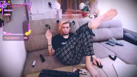 Felix online show from November 29, 8:28 am