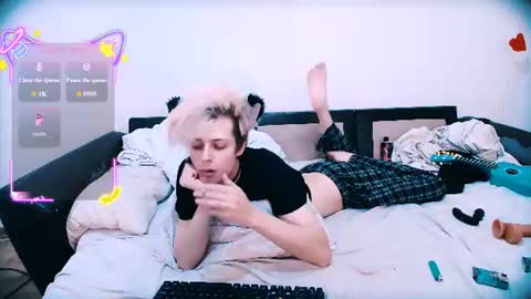 Felix online show from June 29, 7:14 pm