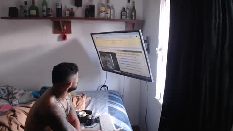 Snapshot of littlepornstars chatting on April 8, 10:21 pm Kruger and girls online show from April 8, 10:21 pm