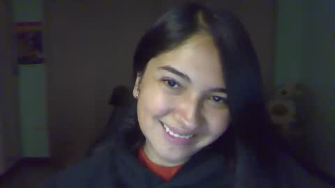 Mia  Wednesday to Sunday 730 am to 1030 am Colombian Hour D online show from October 25, 3:58 am