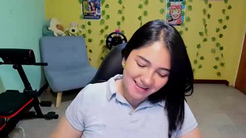 Mia  Wednesday to Sunday 730 am to 1030 am Colombian Hour D online show from November 7, 10:54 pm