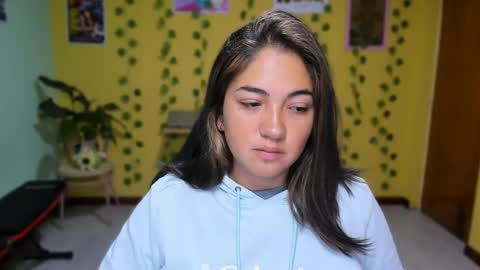 Snapshot of littleprety6969 chatting on March 16, 2:39 am Mia Wednesday to Sunday 730 am to 1030 am Colombian Hour D online show from March 16, 2:39 am