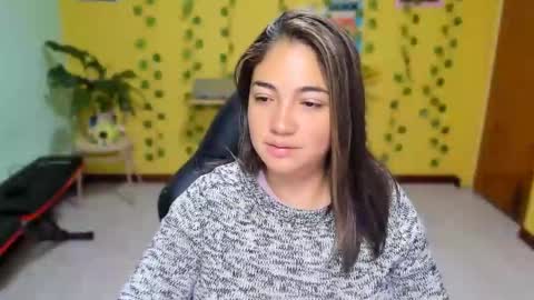 Snapshot of littleprety6969 chatting on March 22, 4:49 am Mia Wednesday to Sunday 730 am to 1030 am Colombian Hour D online show from March 22, 4:49 am