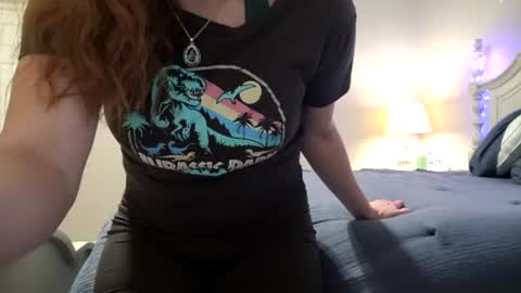 Snapshot of littlered_6969 chatting on June 16, 6:16 am littlered_6969 online show from June 16, 6:16 am