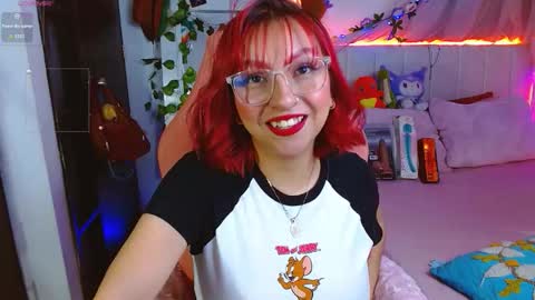 Snapshot of littlerouse_ chatting on March 10, 8:41 am Ruby Rouse online show from March 10, 8:41 am