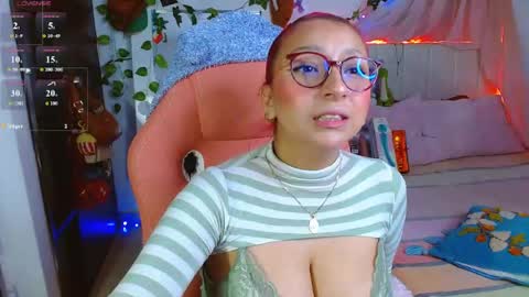 Ruby Rouse online show from May 2, 9:47 am