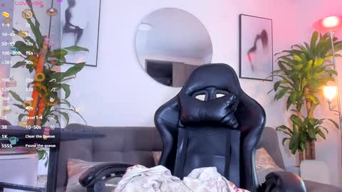 Snapshot of littlesexyrubi chatting on January 3, 1:47 pm LITTLE SEXY RUBY online show from January 3, 1:47 pm