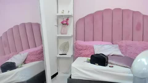  sofii  online show from October 20, 10:21 pm