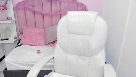  sofii  online show from March 5, 1:12 am