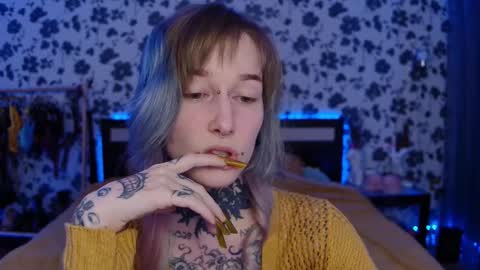 Niki  free tg channel with some photos gifs and info about streams  online show from September 27, 3:28 pm