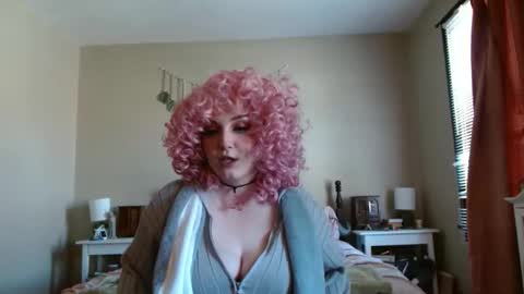 Snapshot of littlestpuppet chatting on March 12, 5:08 pm Kori online show from March 12, 5:08 pm