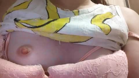 Snapshot of littlesubgirl_ chatting on December 19, 4:19 am Your Nicole if you want pvt with me tip 150 tkn extra and we go....... online show from December 19, 4:19 am