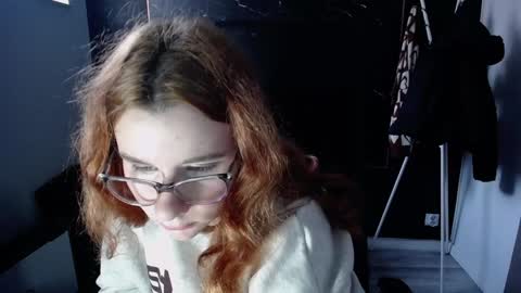 Snapshot of littleviki_ chatting on December 21, 11:22 am Viki online show from December 21, 11:22 am