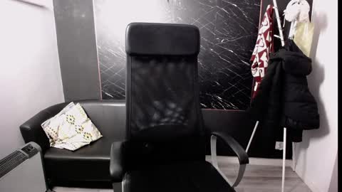 Snapshot of littleviki_ chatting on January 17, 6:15 am Viki online show from January 17, 6:15 am