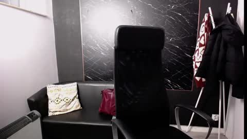 Snapshot of littleviki_ chatting on January 31, 5:30 am Viki online show from January 31, 5:30 am