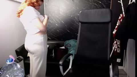 Snapshot of littleviki_ chatting on February 28, 5:37 am Viki online show from February 28, 5:37 am