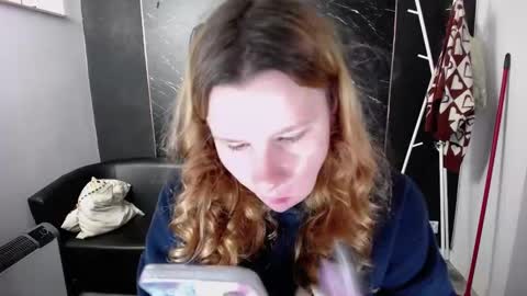 Snapshot of littleviki_ chatting on September 15, 3:39 am Viki online show from September 15, 3:39 am