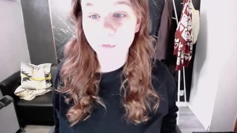 Snapshot of littleviki_ chatting on November 18, 8:30 am Viki online show from November 18, 8:30 am