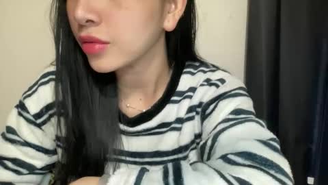 littlewaifu3784 online show from January 9, 2:31 pm