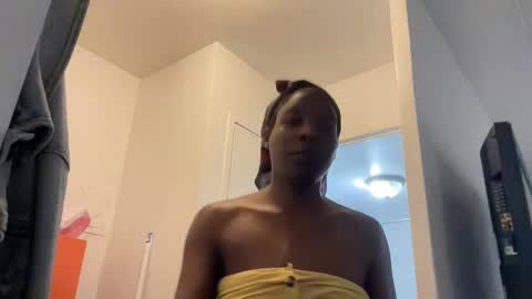 littyleesh1 online show from September 25, 1:26 pm