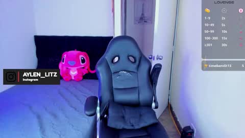 litz_81 online show from November 29, 8:12 pm