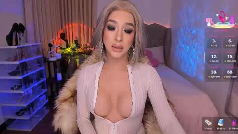 Goddess Ayumi online show from September 28, 7:36 am