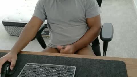 livetribber online show from February 21, 8:21 pm