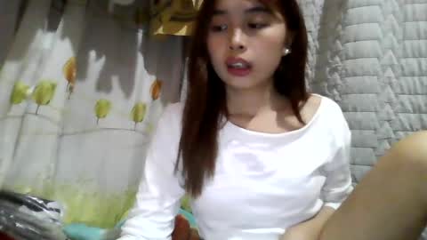 Snapshot of livingbarbielatism chatting on July 15, 4:40 am livingbarbielatism online show from July 15, 4:40 am
