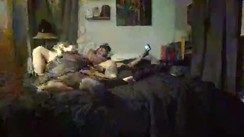 Snapshot of livingpuddle chatting on January 7, 11:14 pm livingpuddle online show from January 7, 11:14 pm