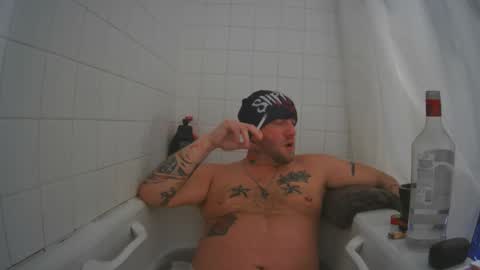 livingpuddle online show from November 12, 9:10 am