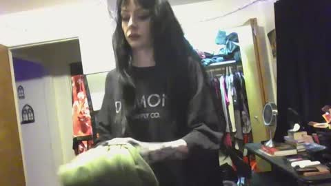 Liv Mirage online show from January 19, 2:36 am